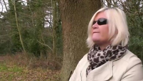 Big Tit Mature MILF GetsBy Blonde Lesbian