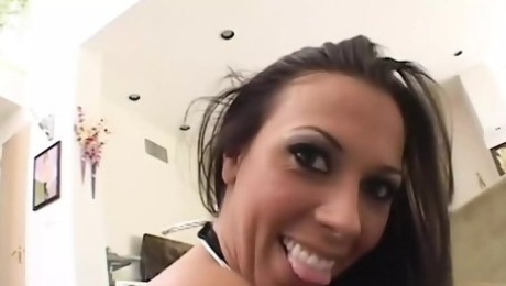 Rachel Starr adores sitting on his face and feeling his huge cock inside her snatch